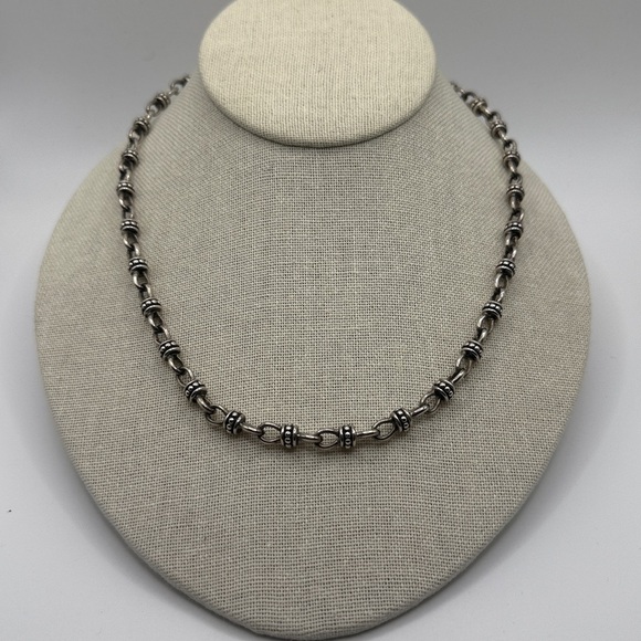 Premier Design Silver Tone Collar Linked Necklace 18 inches Preowned - Picture 1 of 7